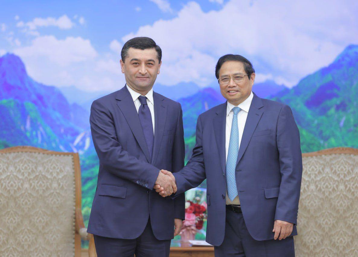 Глава МИД Узбекистана провел переговоры с Премьер-министром Вьетнама