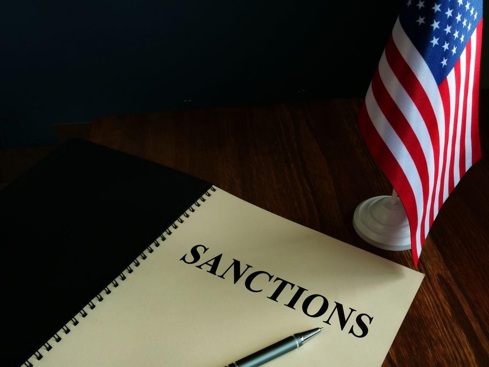 США ввели санкции против пяти компаний из Китая и Гонконга