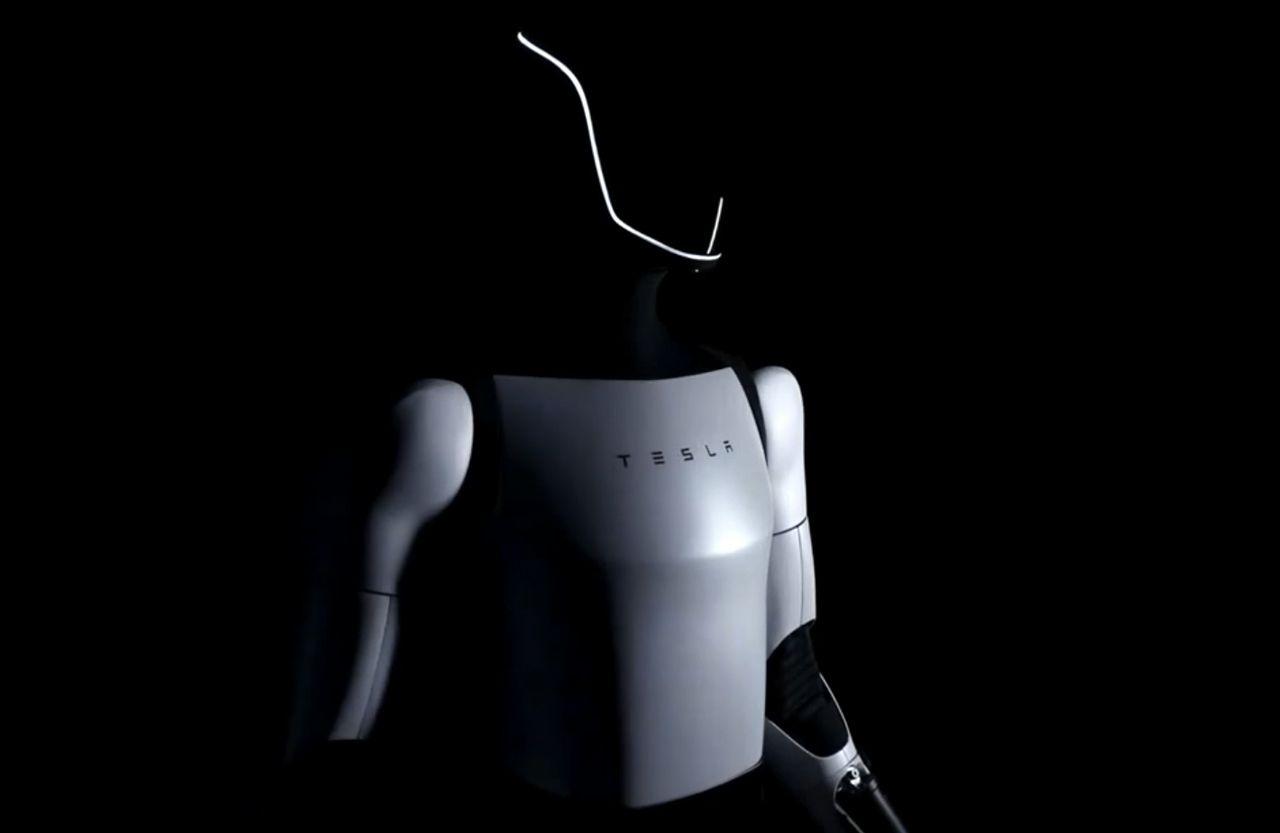 Musk announced the creation of Tesla's humanoid robot