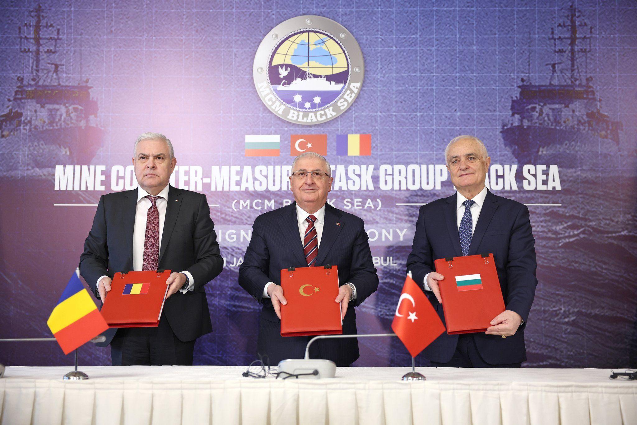 Türkiye, Bulgaria, Romania sign deal to combat mine threat in Black Sea