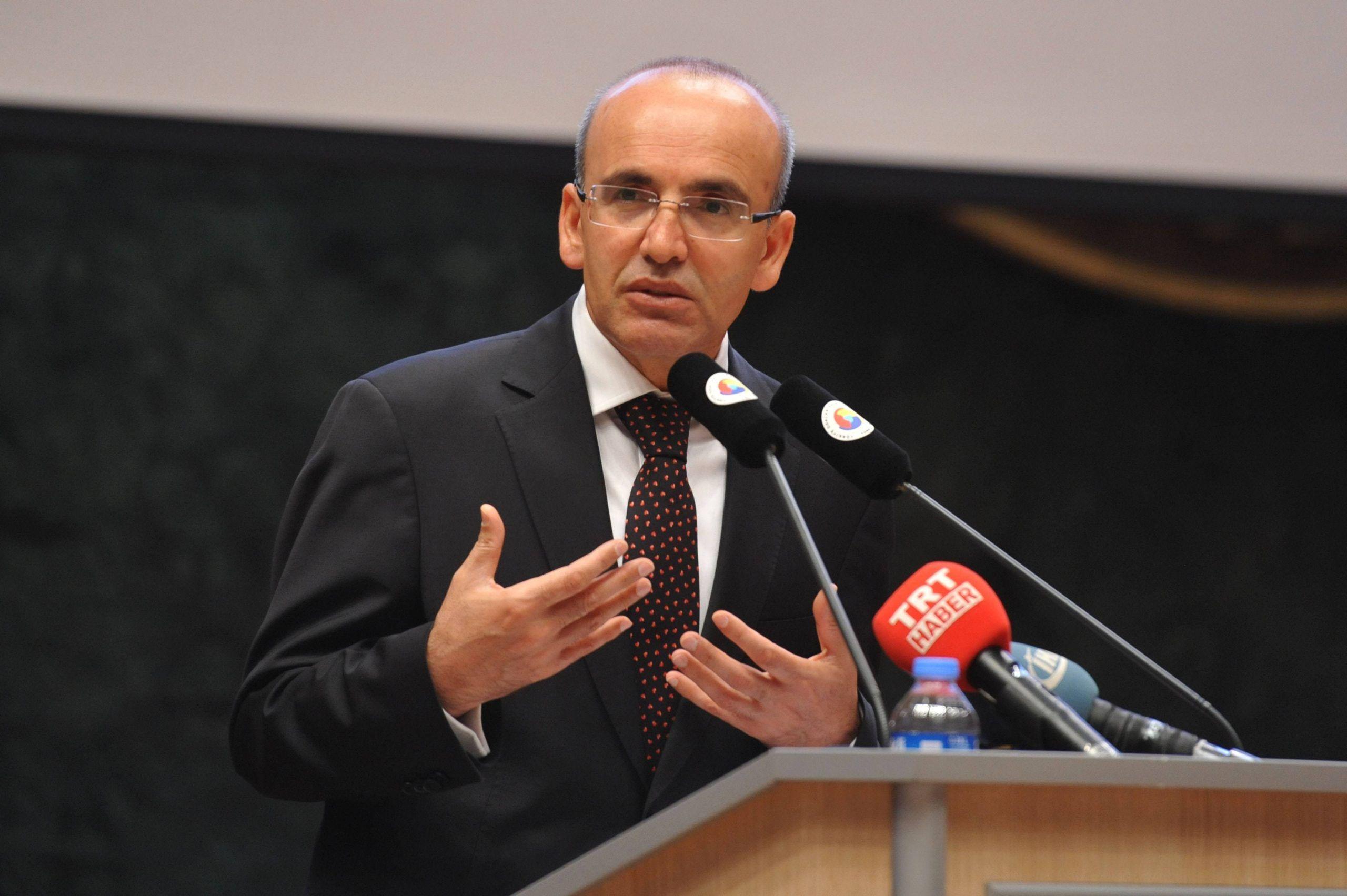 Recep Tayyip Erdogan bans his finance minister from attending the Davos forum