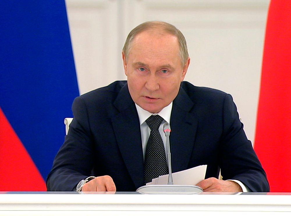 Путин: «„Орешник“ превращает всё в пыль. Мощь удара — как у ядерного оружия»