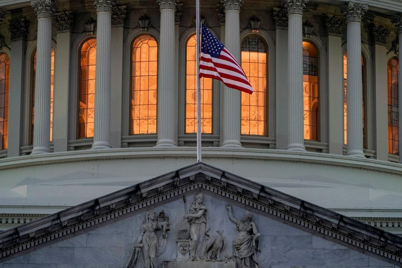 США ввели санкции против трех бывших узбекских чиновников-педофилов