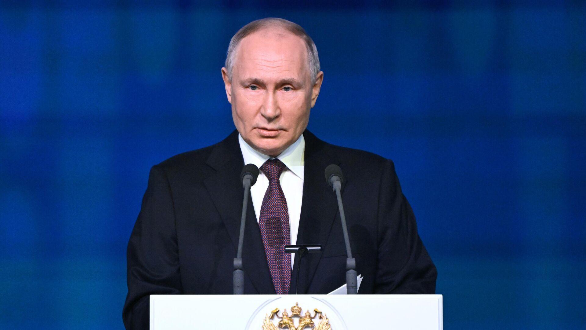 Putin munozaralarda qatnashishdan bosh tortdi