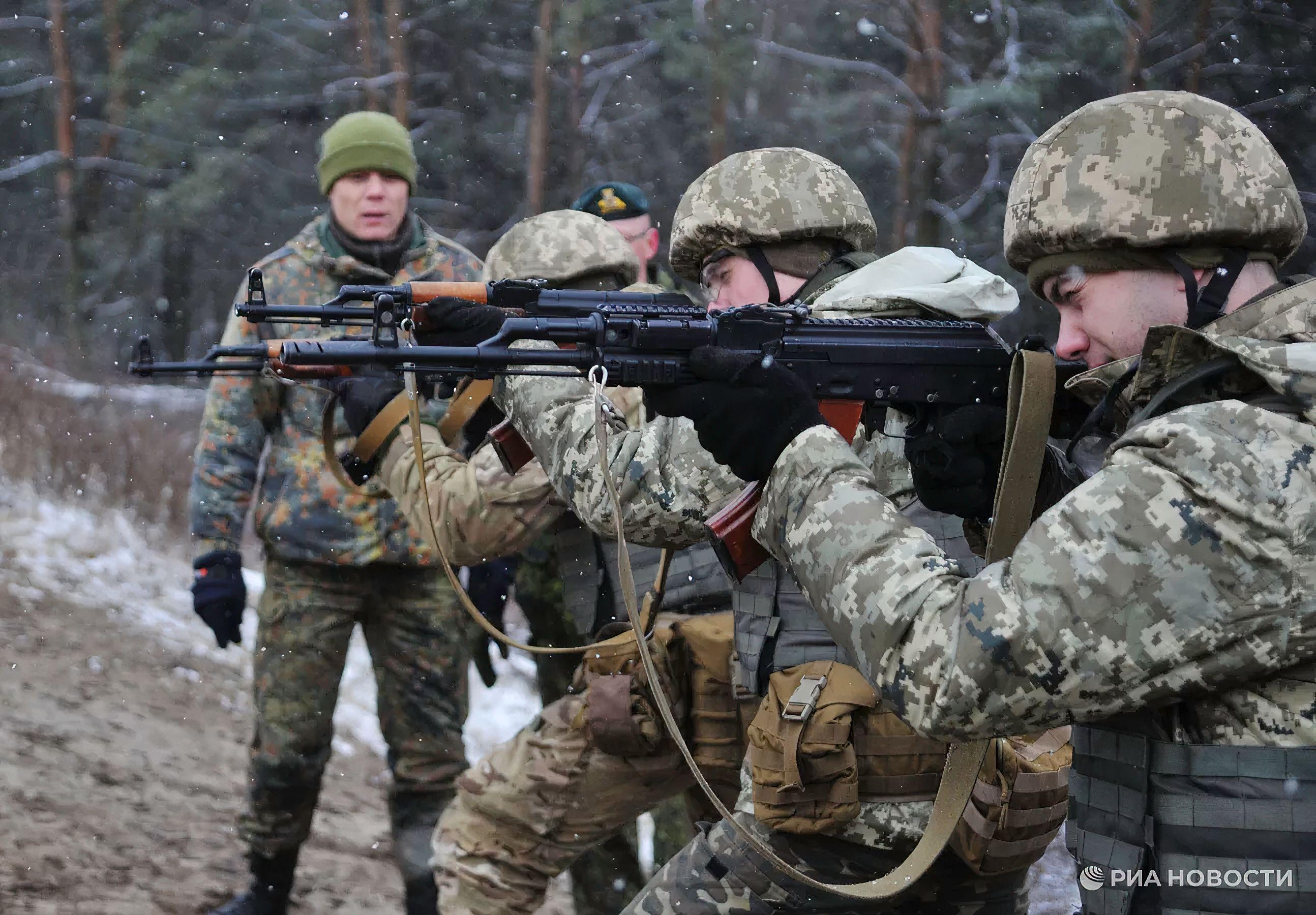 НАТО создаст центр по подготовке боевиков ВСУ