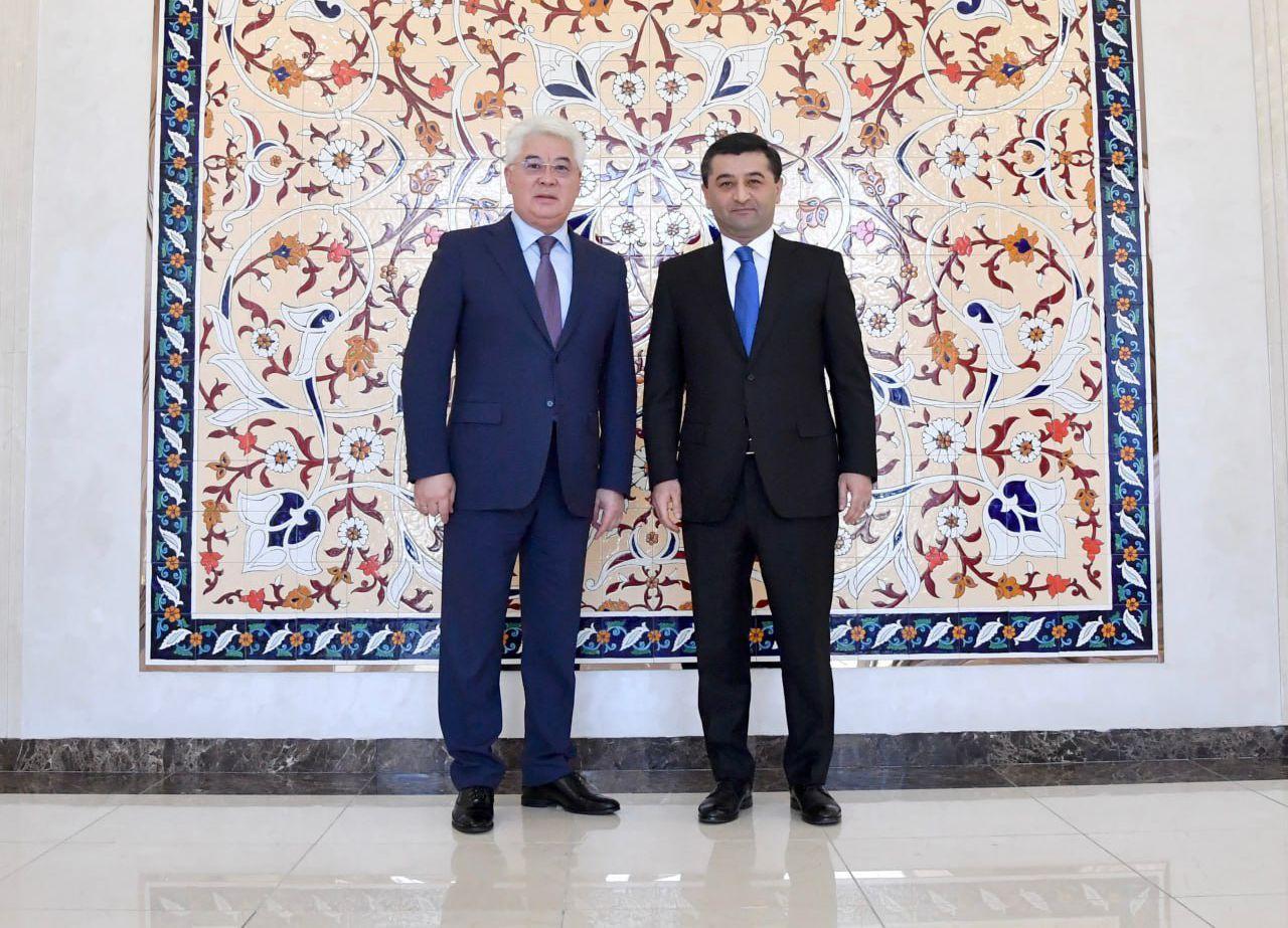 Uzbek Foreign Minister received Kazakhstan's Ambassador