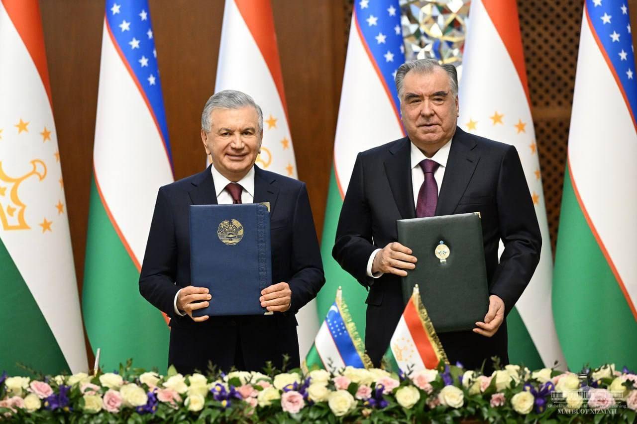 Uzbekistan and Tajikistan signed historic documents aimed at developing alliance relations