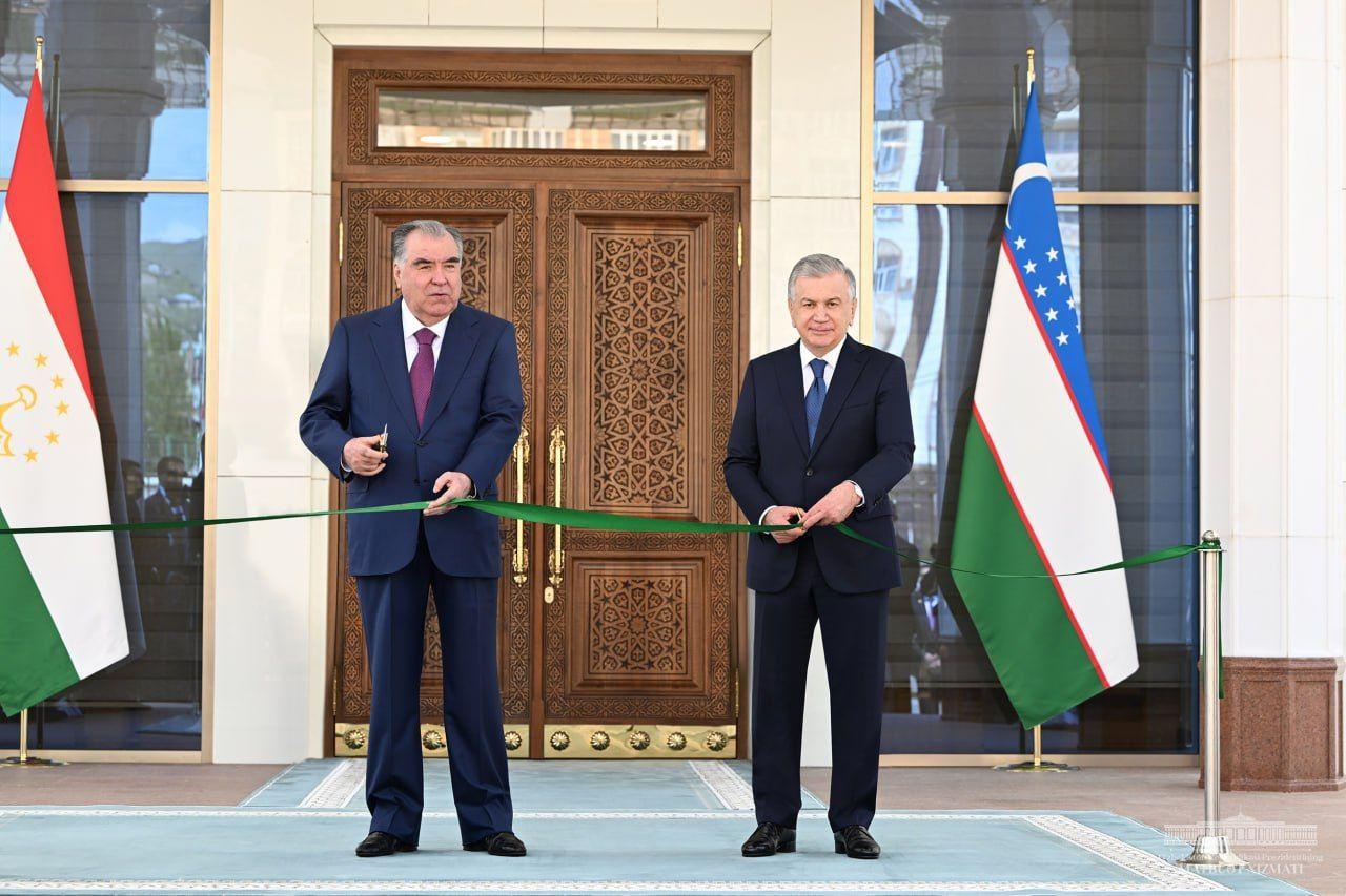 Shavkat Mirziyoyev and Emomali Rahmon officially opened the new building of the Uzbekistan Embassy in Dushanbe