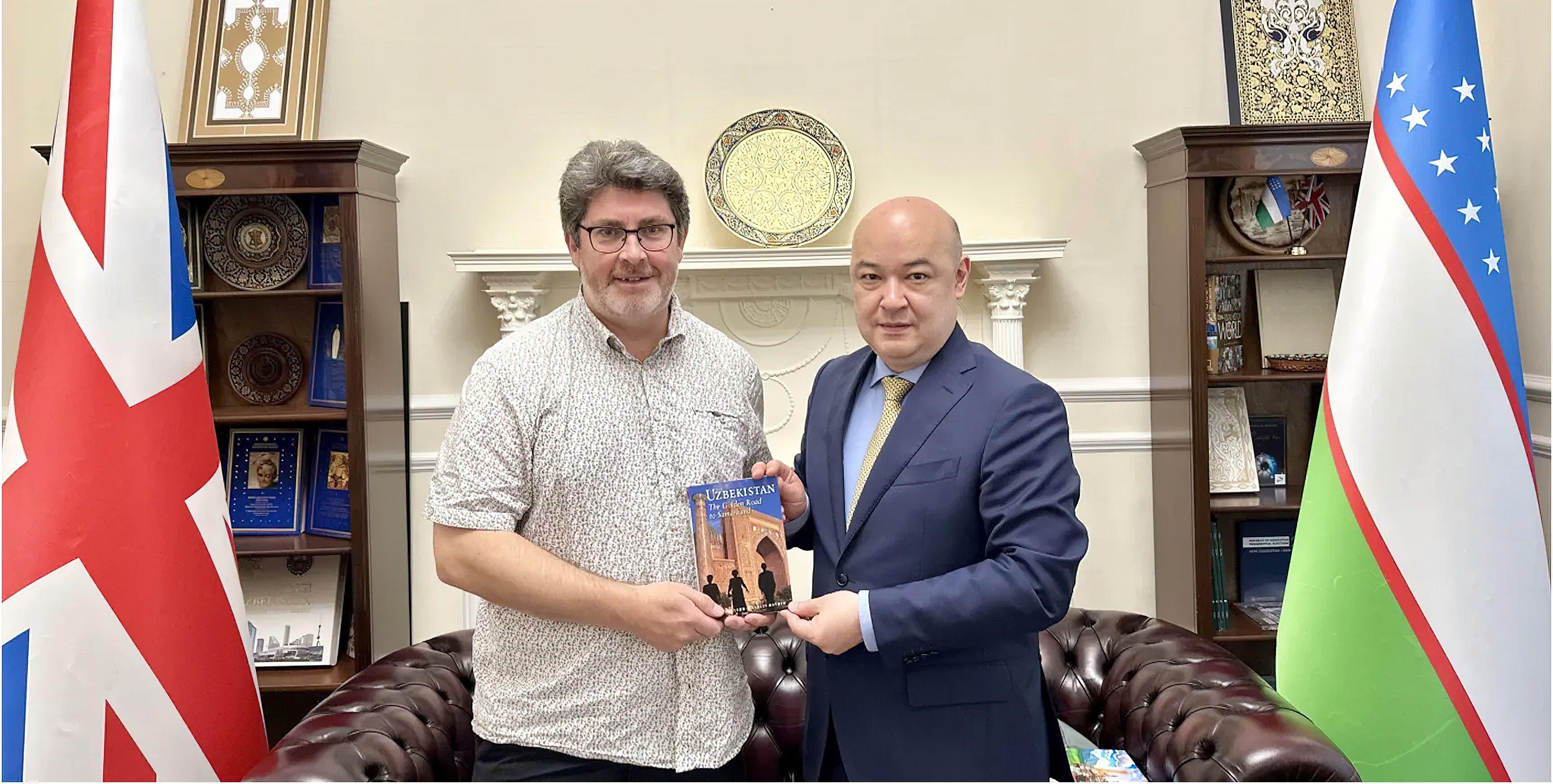 В Великобритании издадут путеводитель по Узбекистану