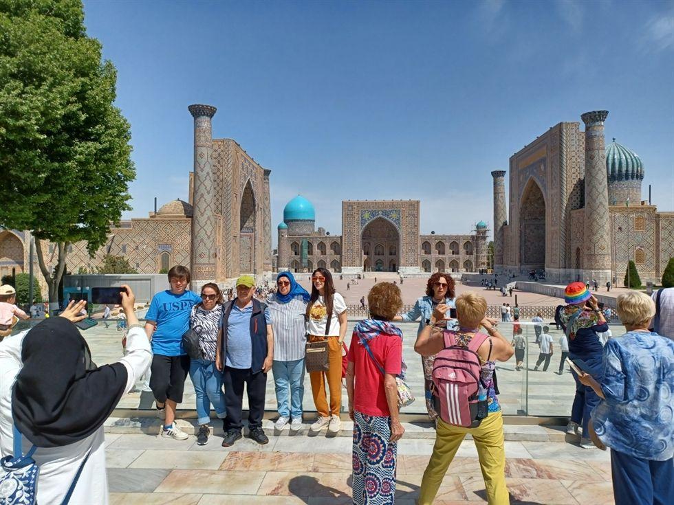 Uzbekistan Welcomes Over 5 Million Tourists in 2024