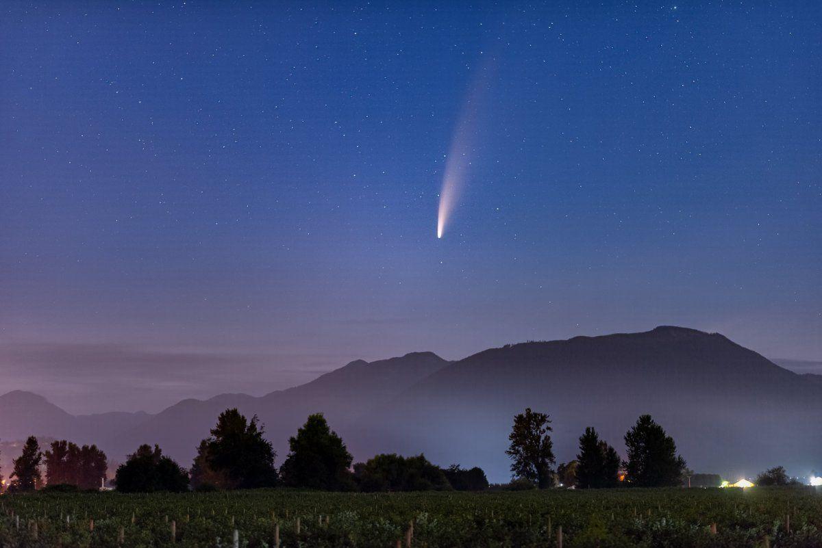 Spectacular Asteroid Event Over the Philippines