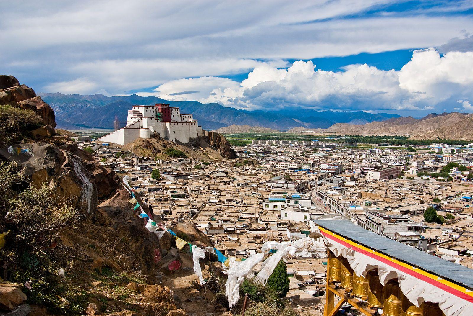 Tibetdagi muqaddas Shigatse shahri yaqinida kuchli zilzila sodir bo'ldi