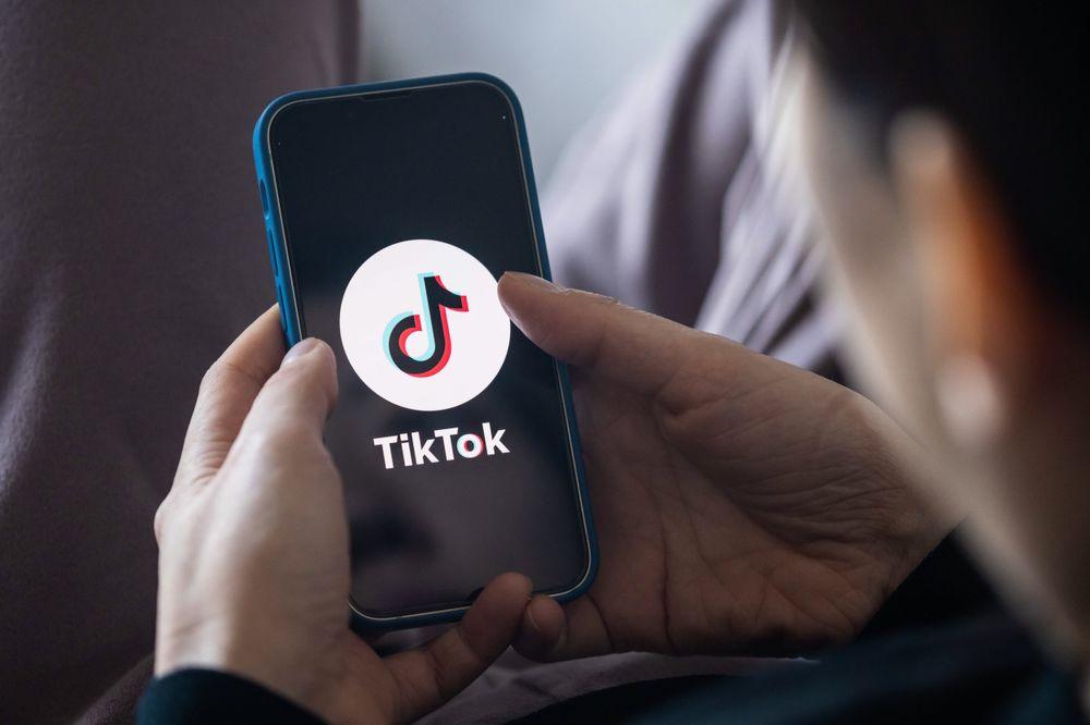 TikTok Tako nomli AI chatbotini sinovdan o‘tkazmoqda