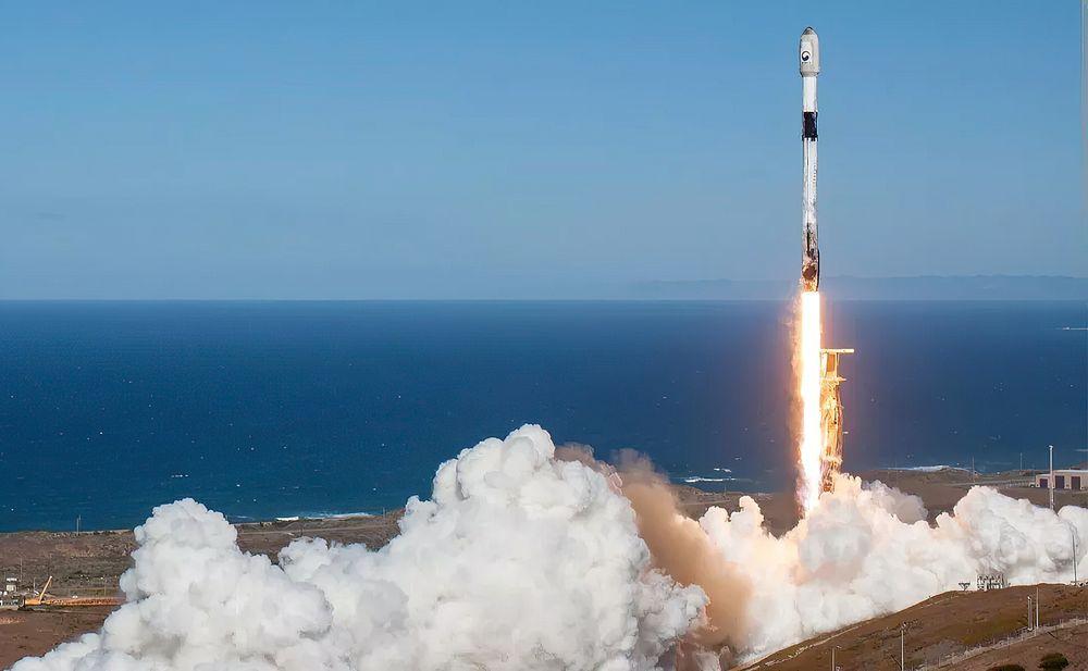 SpaceX вывела на орбиту южнокорейский разведывательный спутник