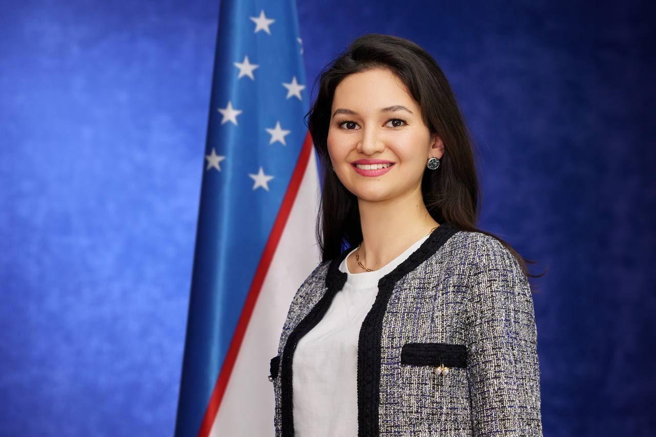 Нозимахон Давлетова начала работу в Администрации Президента