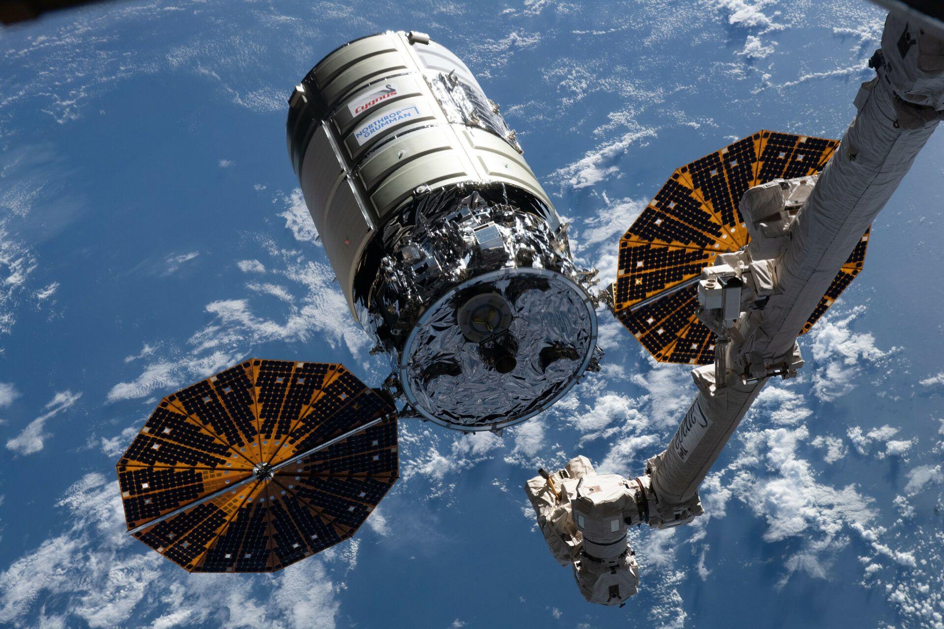  НАСА объявляет о запуске космического корабля Cygnus на орбиту