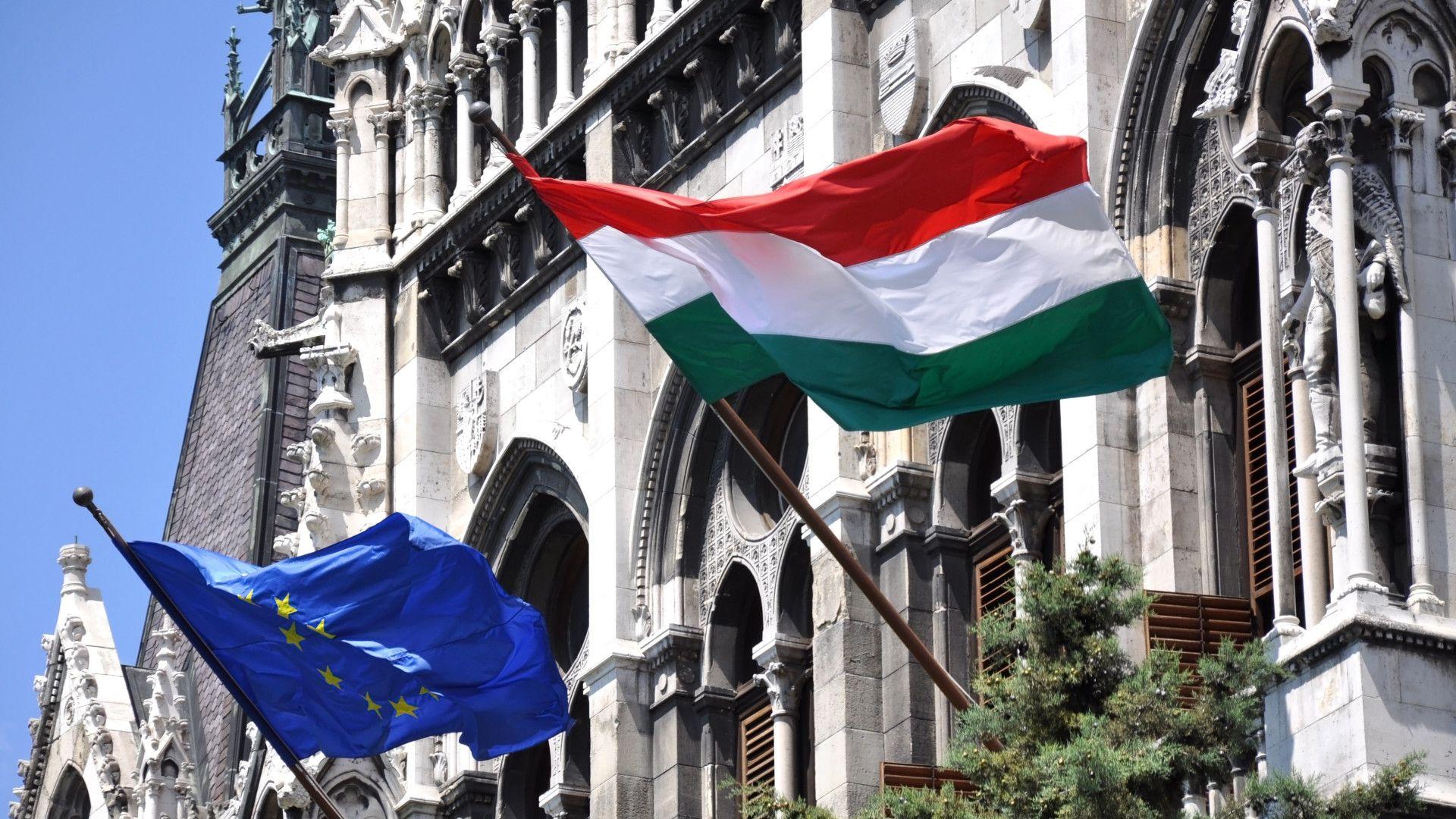Янош Бока: Венгрия не поддастся шантажу ЕС по Украине