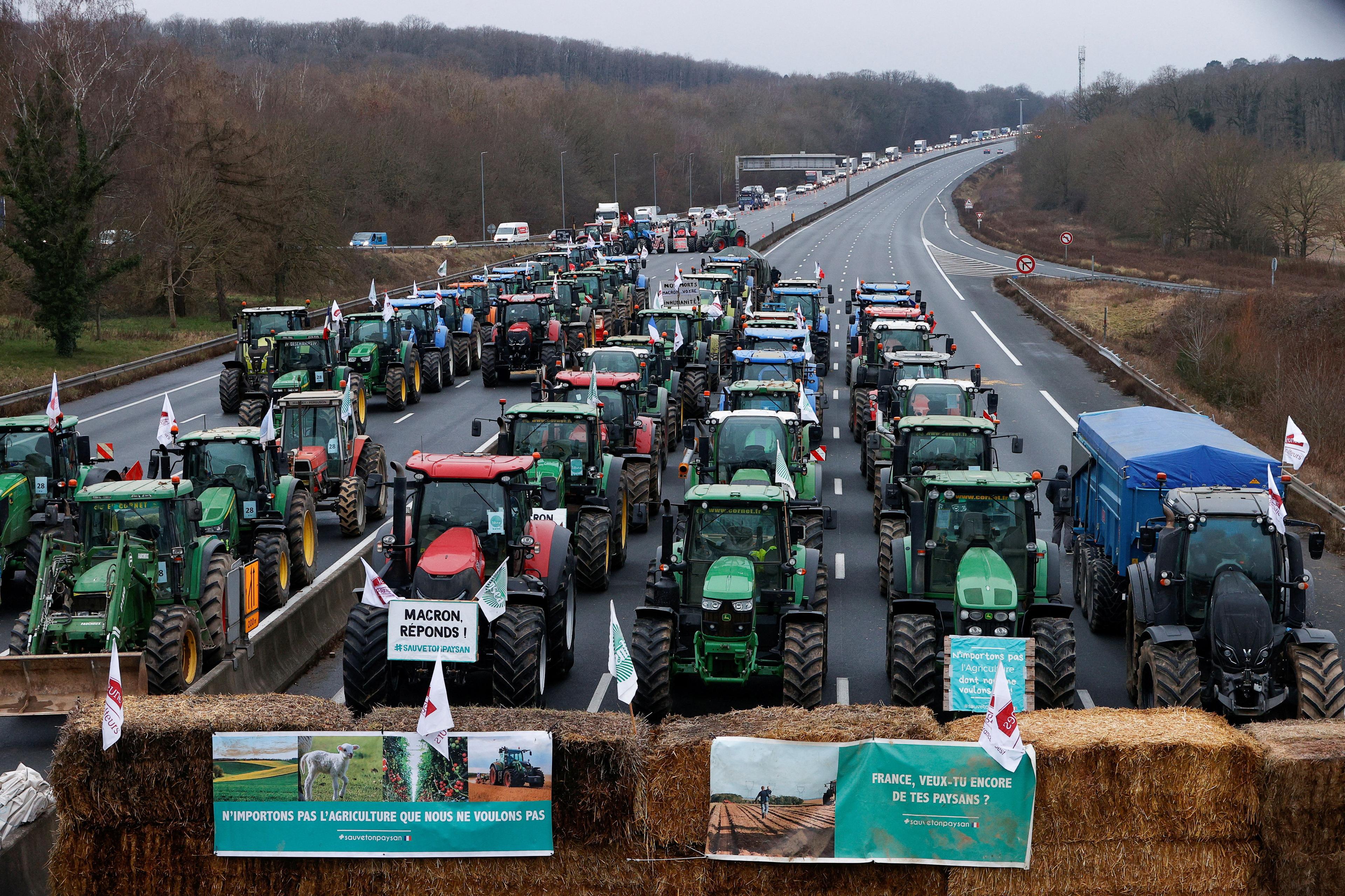 Массовые протесты фермеров охватили Европу