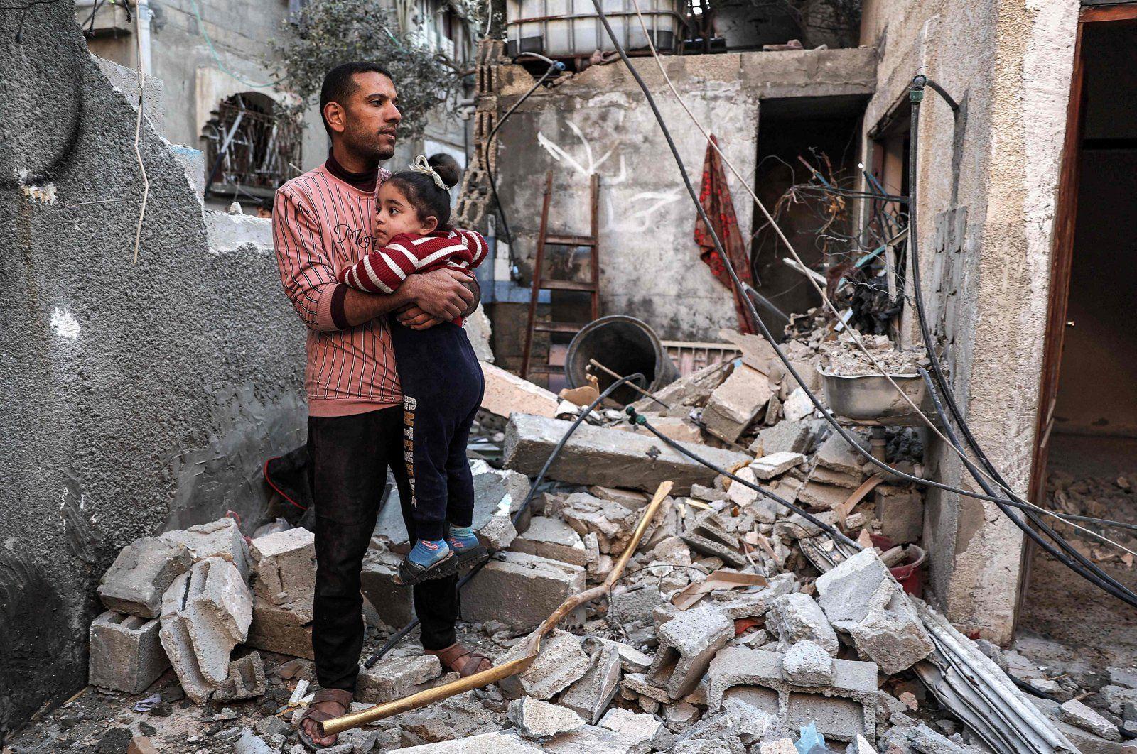 Число жертв израильской агрессии в Газе возросло до 28 тысяч человек