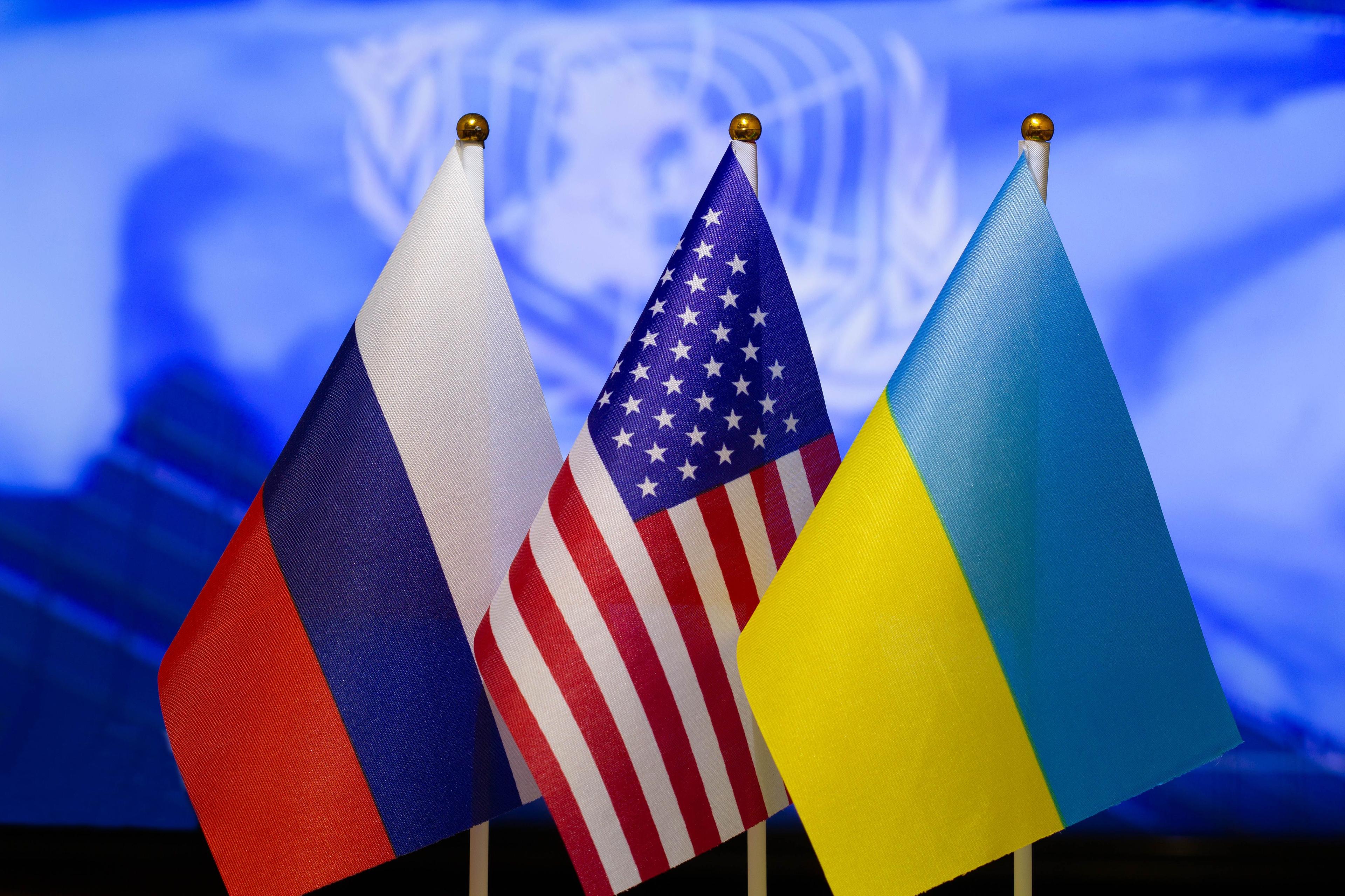Переговоров с Россией о прекращении конфликта на Украине не было - Госдеп