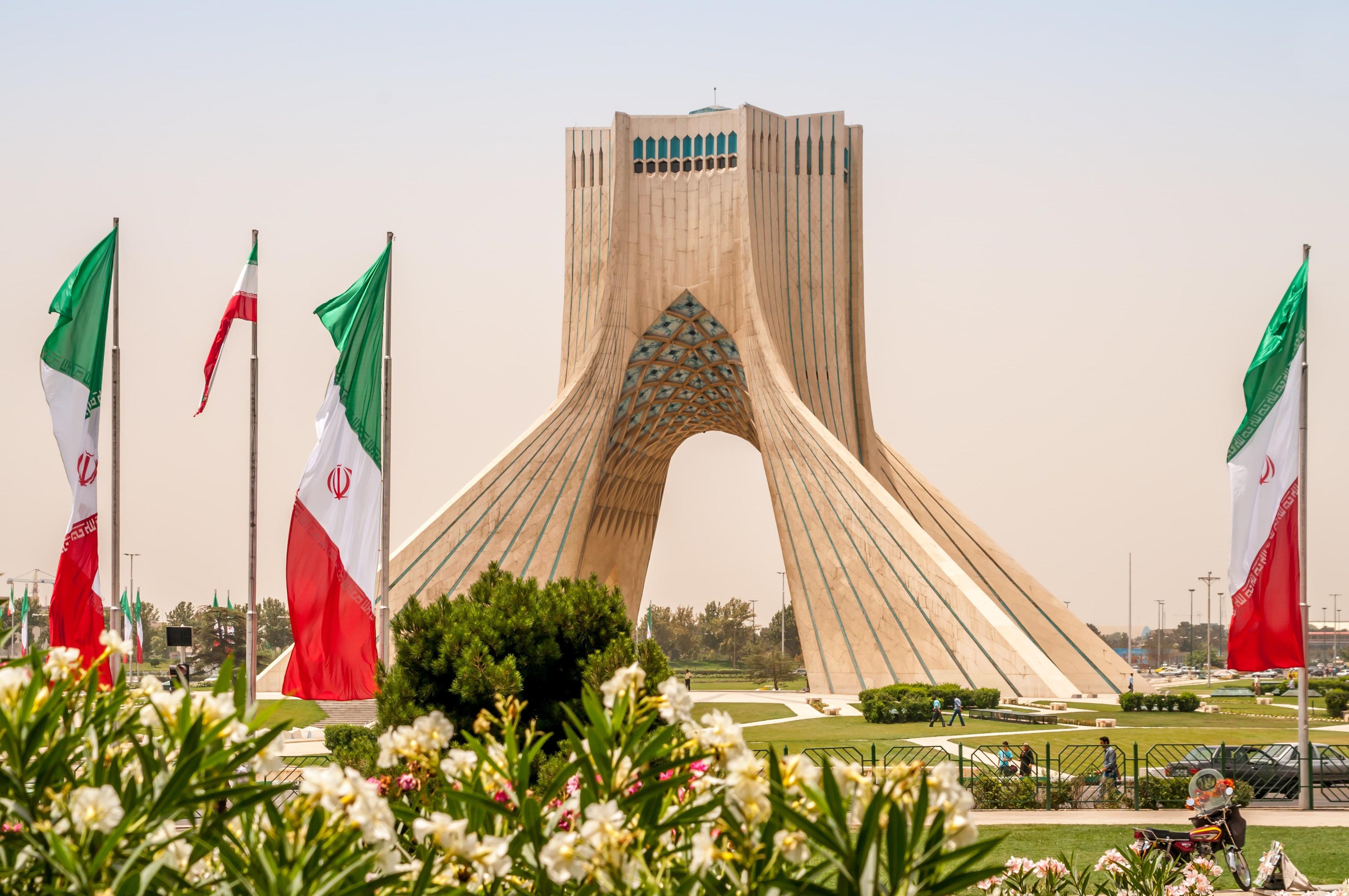 Когда узбекистанцы смогут въезжать в Иран без визы?